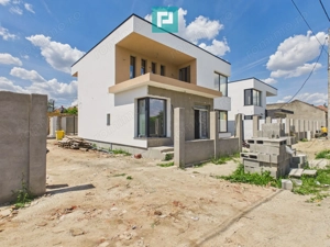 Casă deosebită în Parneava – Strada Griviței - imagine 2