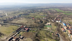 Conac nobiliar de secol XIX cu 8 camere în Maciova - imagine 16