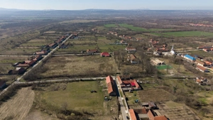 Conac nobiliar de secol XIX cu 8 camere în Maciova - imagine 15