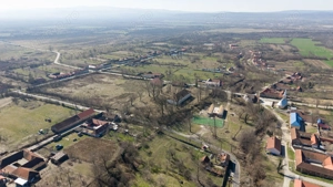 Conac nobiliar de secol XIX cu 8 camere în Maciova - imagine 18