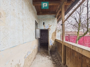 Casă modestă cu 3 camere de renovat în Mișca - imagine 4