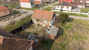Teren 1.570 mp + casă din cărămidă–zonă liniștită - imagine 17