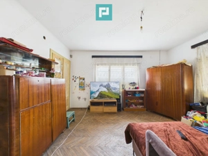 Casă cu teren de 1800 mp, în Buteni, Arad - imagine 8