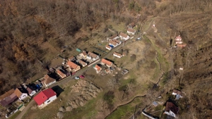 Casă cu teren de 284mp in Șoimoș - imagine 9