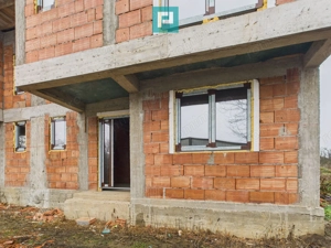 Duplex solid 120 mp, intimitate și calm in Chisoda - imagine 2