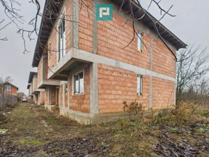 Duplex solid 120 mp, intimitate și calm in Chisoda