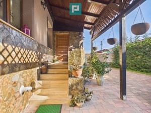 Casa cu 4 camere in Aradul Nou - imagine 3