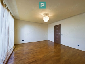 Vilă spațioasă cu 8 camere, Grădiște - imagine 10