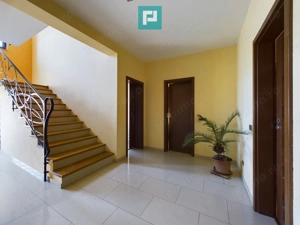 Vilă spațioasă cu 8 camere, Grădiște - imagine 15