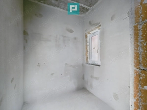 Apartament 3 camere cu curte proprie în Giroc - imagine 13