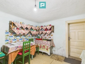 Casă  cu 2 corpuri total 4 camere în Nădab - imagine 9