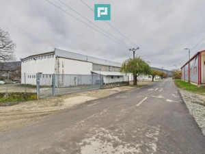 Hală cu teren intravilan de 3500 mp, în Sebiș Arad