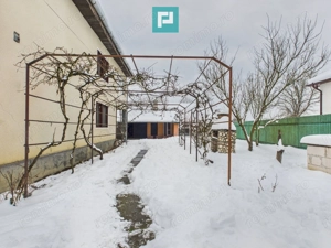 Casă cu etaj Căpâlnaş