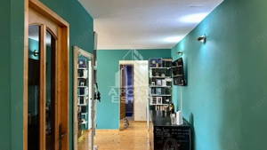Apartament de vanzare cu 3 camere, 2 bai si o boxa, zona Torontalului - imagine 14