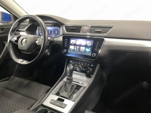 Skoda Superb - imagine 8
