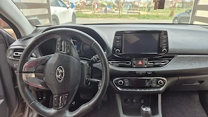 Proprietar vând HYUNDAI i30 motor 1.5 T-GDi, 160 CP, mild hybrid, 48 V, cutie automata, 2022 - imagine 6