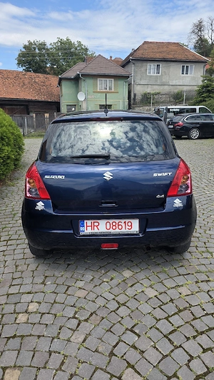 Suzuki Swift 4x4 - imagine 5