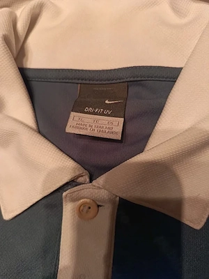 Vand tricou Nike (urgent) 