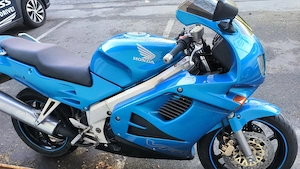 Honda VFR 750 RC36 - imagine 4