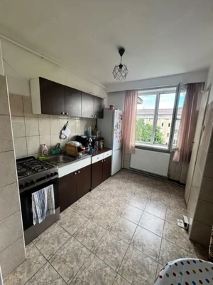 OPORTUNITATE!!! Zona SEMICENTRALA, 3 camere. - imagine 9