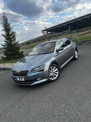 Skoda Superb 2.0 DSG Style 
