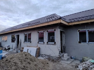Constructi si finisaje interioare