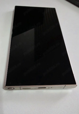 Vând Samsung Galaxy S24 Ultra, variantă 256 GB
