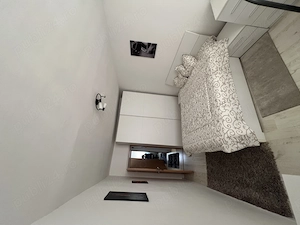 Proprietar vand apartament 3 camere Circumvalațiunii  - imagine 5