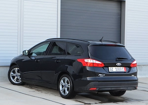Ford Focus 3 Break TITANIUM 1.0Benzina 120cp E5 - 3.999 EURO - imagine 4
