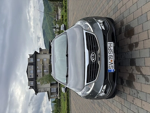 Vând Kia Sportage 4x4