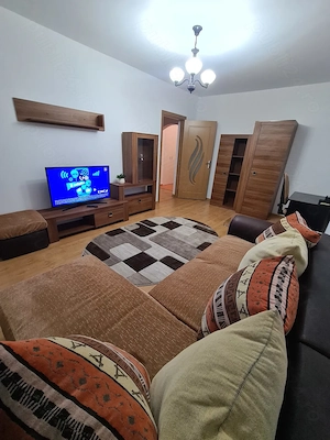 Proprietar inchiriez 3 camere Tineretului - Piata Norilor