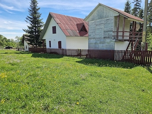 Teren și casă de vacanță Solca, jud. Suceava - imagine 7