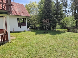 Teren și casă de vacanță Solca, jud. Suceava - imagine 10