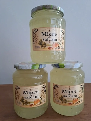 Miere de salcâm 