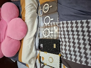 Vad 5 huse de IPhone 16 pro max sau la schimb pe un telefon 