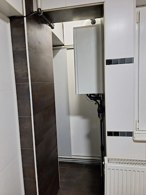 Vând apartament 4 camere  - imagine 2