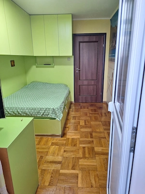 Vând apartament 4 camere  - imagine 10