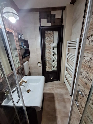 Vând apartament 4 camere  - imagine 4