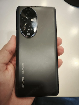 Honor 200 Pro