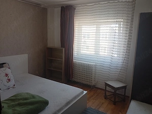 închiriez apartament 2 camere  - imagine 4