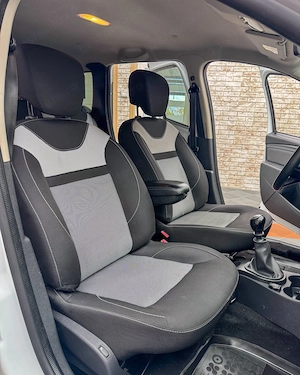 DACIA DUSTER  . 4 4 ( la buton ) . 1,5 DCI   Euro 6 . An 2017 Noiembrie . RAR+ITP . Garantie 12 luni - imagine 8