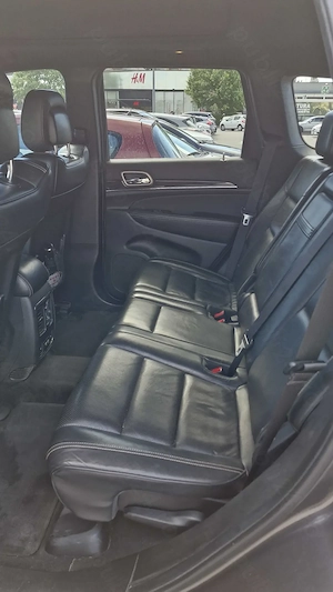 Vând Jeep Grand Cherokee varianta Overland - imagine 8