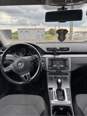 Volkswagen Passat B7 2.0 TDI DSG - imagine 4
