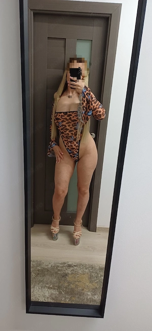 Am revenit!blondina reala.(cateva zile)