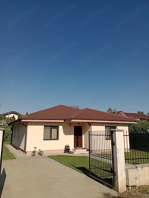 Vând casă în Satu Mare, zona Bercu Roșu.