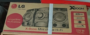 Sistem audio LG,220W,USB,Bluetooth,CD
