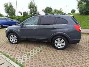 vând chevrolet captiva 