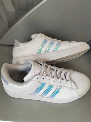 Adidas Grand Court 2.0 mărimea 39
