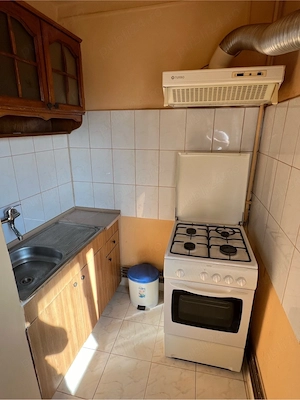 Proprietar, Ofer spre inchiriere apartament 1 camera 43 m patrati, centrala proprie.  - imagine 4