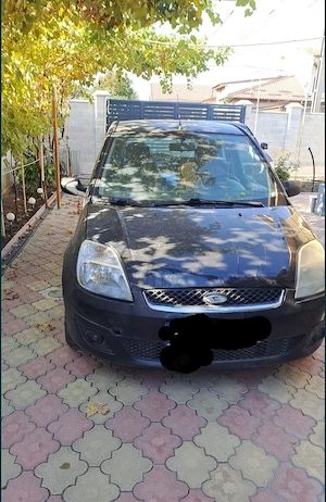 Ford fiesta: Benzina 1.4. Coupe  - imagine 8